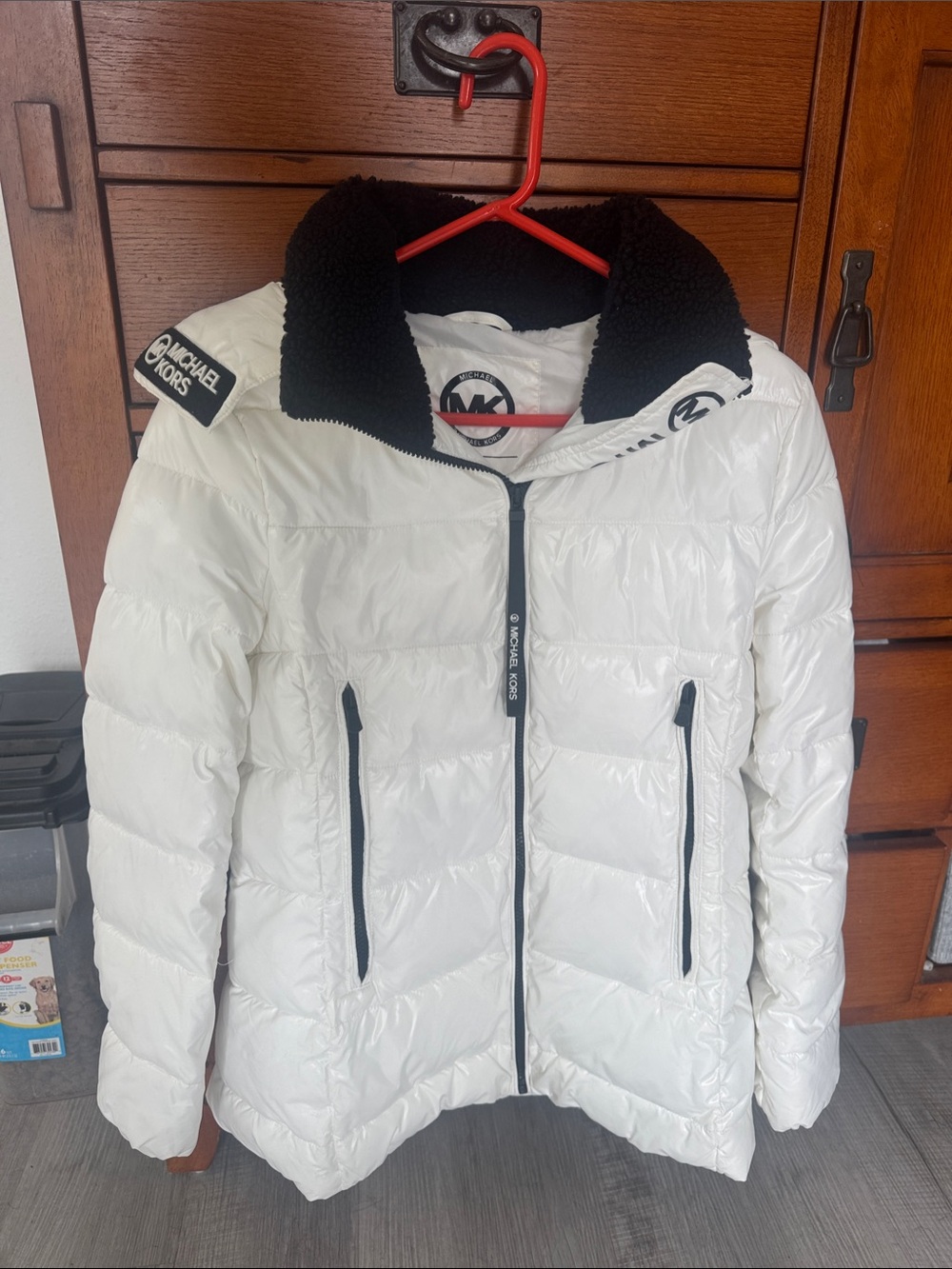 Michael Kors White Quilted Puffer Jacket with Black Trim and Collar Unisex